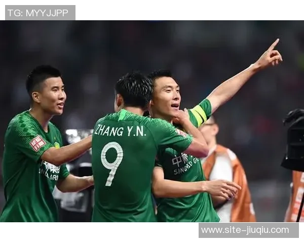 上港与华夏对决前瞻分析双方实力对比及战术布局探讨