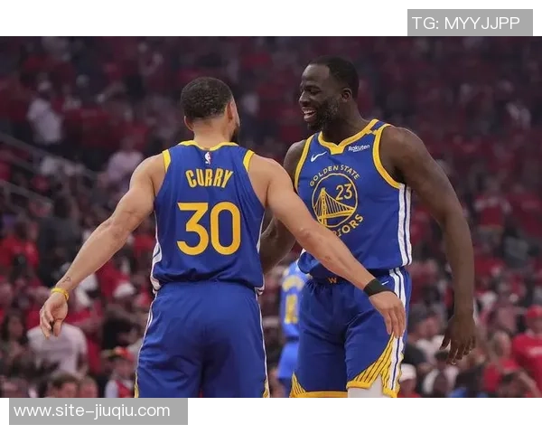 勇士队力克火箭队以122比103取得胜利展现强大团队实力